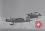 Standbild Land Version von Vought OS2U Flugzeuge United States USA, 1942, aus Sekunde 24 historischem Filmmaterial Videoclip 65675035343