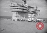 Immagine di USS Constellation CVA 64 Oceano Pacifico del sud, 1962, secondo 15 filmato di repertorio 65675035350