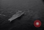 Immagine di USS Constellation CVA 64 Oceano Pacifico del sud, 1962, secondo 30 filmato di repertorio 65675035350