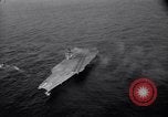 Immagine di USS Constellation CVA 64 Oceano Pacifico del sud, 1962, secondo 33 filmato di repertorio 65675035350