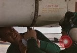 Image RA 5C AVION le Vietnam du Nord, 1967, de la seconde 42 séquences d'archives historiques vidéo 65675035357