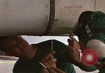 Image RA 5C AVION le Vietnam du Nord, 1967, de la seconde 44 séquences d'archives historiques vidéo 65675035357