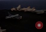 Immagine di F 4J piano Golfo del Tonchino Vietnam, 1970, secondo 26 filmato di repertorio 65675035359