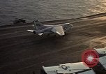 Immagine di F 4J piano Golfo del Tonchino Vietnam, 1970, secondo 28 filmato di repertorio 65675035359