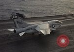 Immagine di F 4J piano Golfo del Tonchino Vietnam, 1970, secondo 36 filmato di repertorio 65675035359