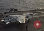 Immagine di F 4J piano Golfo del Tonchino Vietnam, 1970, secondo 46 filmato di repertorio 65675035359