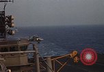 Immagine di F 4J piano Golfo del Tonchino Vietnam, 1970, secondo 48 filmato di repertorio 65675035359