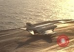 Immagine di F 4J piano Golfo del Tonchino Vietnam, 1970, secondo 53 filmato di repertorio 65675035359