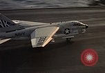 Immagine di F 4J piano Golfo del Tonchino Vietnam, 1970, secondo 58 filmato di repertorio 65675035359