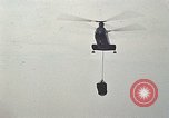 Immagine di UH 46D elicottero Golfo del Tonchino Vietnam, 1970, secondo 3 filmato di repertorio 65675035361