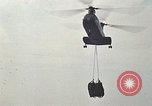 Immagine di UH 46D elicottero Golfo del Tonchino Vietnam, 1970, secondo 7 filmato di repertorio 65675035361