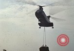 Immagine di UH 46D elicottero Golfo del Tonchino Vietnam, 1970, secondo 10 filmato di repertorio 65675035361