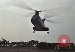Immagine di UH 46D elicottero Golfo del Tonchino Vietnam, 1970, secondo 16 filmato di repertorio 65675035361