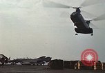 Immagine di UH 46D elicottero Golfo del Tonchino Vietnam, 1970, secondo 21 filmato di repertorio 65675035361