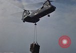 Immagine di UH 46D elicottero Golfo del Tonchino Vietnam, 1970, secondo 44 filmato di repertorio 65675035361