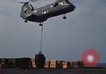 Immagine di UH 46D elicottero Golfo del Tonchino Vietnam, 1970, secondo 53 filmato di repertorio 65675035361