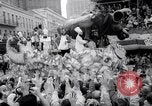 Immagine di Mardi Gras New Orleans Louisiana USA, 1966, secondo 43 filmato di repertorio 65675035364