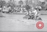 Immagine di Swamp Buggy Derby Naples Florida USA, 1966, secondo 29 filmato di repertorio 65675035365