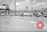 Immagine di Swamp Buggy Derby Naples Florida USA, 1966, secondo 35 filmato di repertorio 65675035365