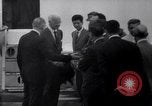 Immagine di Ellsworth Bunker Saigon Vietnam, 1967, secondo 8 filmato di repertorio 65675035368