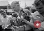 Immagine di Ellsworth Bunker Saigon Vietnam, 1967, secondo 28 filmato di repertorio 65675035368