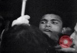 Standbild Muhammad Ali weigert sich militärischen Eid Houston Texas USA, 1967, aus Sekunde 39 historischem Filmmaterial Videoclip 65675035373