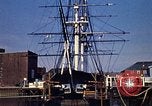 Standbild USS Constitution Boston Massachusetts USA, 1975, aus Sekunde 7 historischem Filmmaterial Videoclip 65675035375