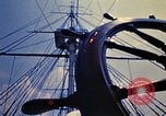 Standbild USS Constitution Boston Massachusetts USA, 1975, aus Sekunde 12 historischem Filmmaterial Videoclip 65675035375