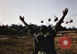 Image Opération Big Springs Bien Hoa Vietnam, 1967, de la seconde 6 séquences d'archives historiques vidéo 65675035378