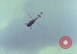 Standbild US Marine Khe Sanh Vietnam, 1968, aus Sekunde 28 historischem Filmmaterial Videoclip 65675035389