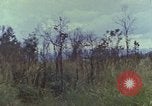 Standbild US Marine Khe Sanh Vietnam, 1968, aus Sekunde 37 historischem Filmmaterial Videoclip 65675035389