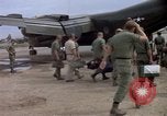 Immagine di I soldati USA Tan Son Nhut Air Force Base Vietnam, 1967, secondo 21 filmato di repertorio 65675035391