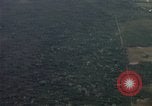 Standbild UH 1D Hubschrauber Binh Duong Provinz Süd Vietnam, 1967, aus Sekunde 8 historischem Filmmaterial Videoclip 65675035392
