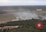 Standbild UH 1D Hubschrauber Binh Duong Provinz Süd Vietnam, 1967, aus Sekunde 14 historischem Filmmaterial Videoclip 65675035392