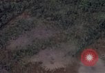 Standbild UH 1D Hubschrauber Binh Duong Provinz Süd Vietnam, 1967, aus Sekunde 18 historischem Filmmaterial Videoclip 65675035392