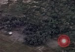 Standbild UH 1D Hubschrauber Binh Duong Provinz Süd Vietnam, 1967, aus Sekunde 27 historischem Filmmaterial Videoclip 65675035392