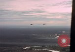 Standbild UH 1D Hubschrauber Binh Duong Provinz Süd Vietnam, 1967, aus Sekunde 41 historischem Filmmaterial Videoclip 65675035392