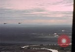 Standbild UH 1D Hubschrauber Binh Duong Provinz Süd Vietnam, 1967, aus Sekunde 42 historischem Filmmaterial Videoclip 65675035392
