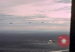 Standbild UH 1D Hubschrauber Binh Duong Provinz Süd Vietnam, 1967, aus Sekunde 49 historischem Filmmaterial Videoclip 65675035392