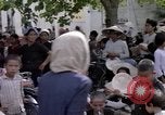 Immagine di Vietcong sospetti Binh Duong provincia Sud Vietnam, 1967, secondo 10 filmato di repertorio 65675035394