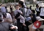 Immagine di Vietcong sospetti Binh Duong provincia Sud Vietnam, 1967, secondo 16 filmato di repertorio 65675035394