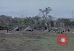 Immagine di Vietcong sospetti Binh Duong provincia Sud Vietnam, 1967, secondo 47 filmato di repertorio 65675035394