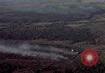 Standbild UH 1D Hubschrauber Binh Duong Provinz Süd Vietnam, 1967, aus Sekunde 15 historischem Filmmaterial Videoclip 65675035395