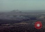 Standbild UH 1D Hubschrauber Binh Duong Provinz Süd Vietnam, 1967, aus Sekunde 21 historischem Filmmaterial Videoclip 65675035395