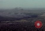 Standbild UH 1D Hubschrauber Binh Duong Provinz Süd Vietnam, 1967, aus Sekunde 25 historischem Filmmaterial Videoclip 65675035395