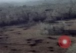 Standbild UH 1D Hubschrauber Binh Duong Provinz Süd Vietnam, 1967, aus Sekunde 34 historischem Filmmaterial Videoclip 65675035395