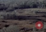 Standbild UH 1D Hubschrauber Binh Duong Provinz Süd Vietnam, 1967, aus Sekunde 35 historischem Filmmaterial Videoclip 65675035395