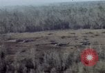 Standbild UH 1D Hubschrauber Binh Duong Provinz Süd Vietnam, 1967, aus Sekunde 42 historischem Filmmaterial Videoclip 65675035395