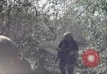Standbild US Army Soldaten Binh Duong Provinz Süd Vietnam, 1967, aus Sekunde 1 historischem Filmmaterial Videoclip 65675035396