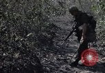 Standbild US Army Soldaten Binh Duong Provinz Süd Vietnam, 1967, aus Sekunde 7 historischem Filmmaterial Videoclip 65675035396